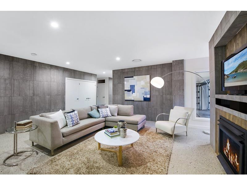 25 Goodhall Avenue, Baulkham Hills NSW 2153