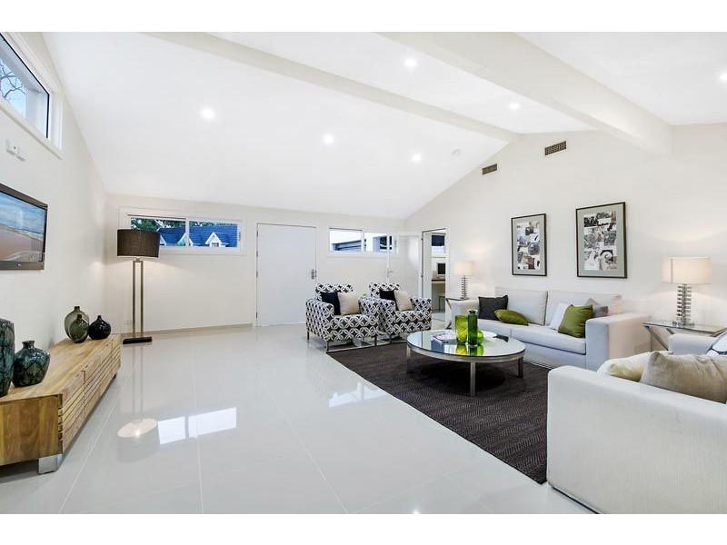 25 Goodhall Avenue, Baulkham Hills NSW 2153