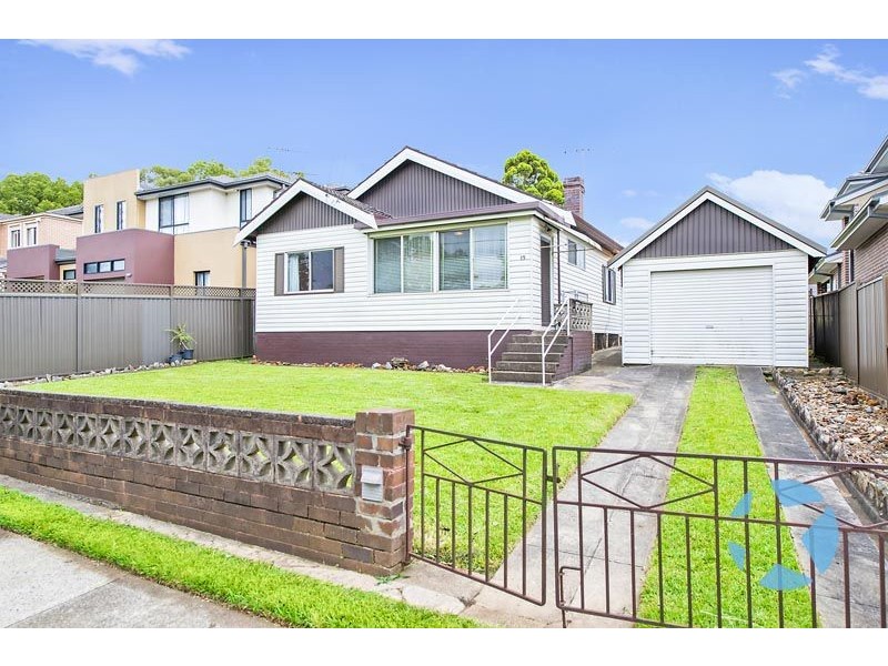 15 Springdale Road, Wentworthville NSW 2145