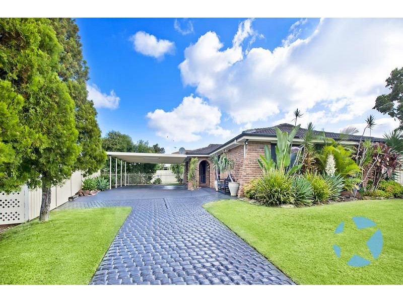 6 Tarbert Place, St Andrews NSW 2566