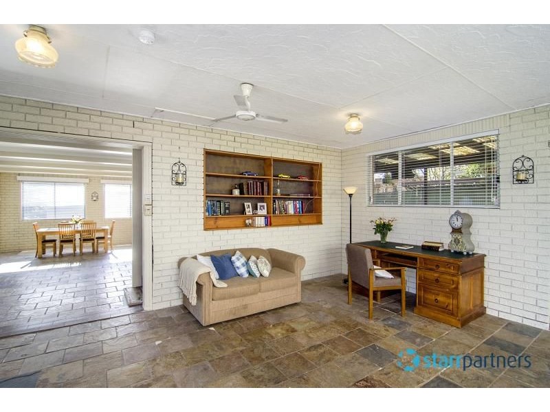 18 Ninth St, Warragamba NSW 2752