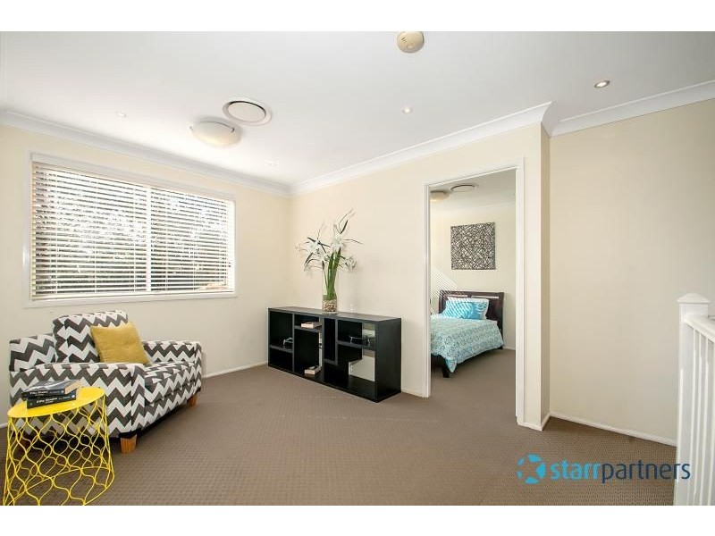 16 Roxburgh Crescent, Stanhope Gardens NSW 2768