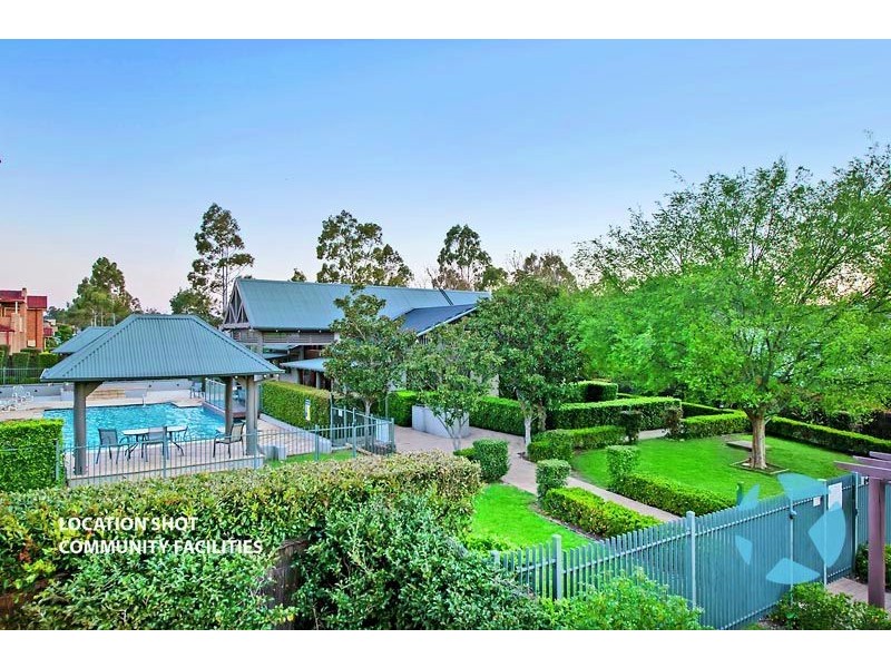 16 Roxburgh Crescent, Stanhope Gardens NSW 2768