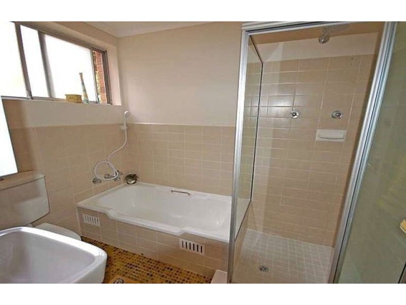 11/30-32 Meadow Crescent, Meadowbank NSW 2114