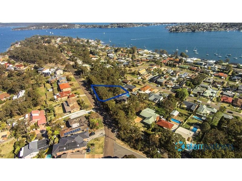 30 Sunlight Parade, Fishing Point NSW 2283