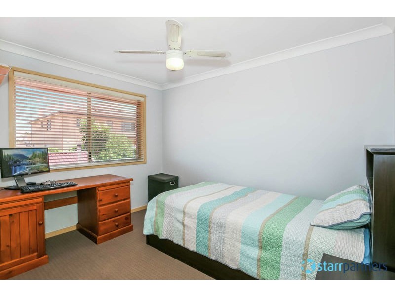 15 Treloar Place, Edensor Park NSW 2176