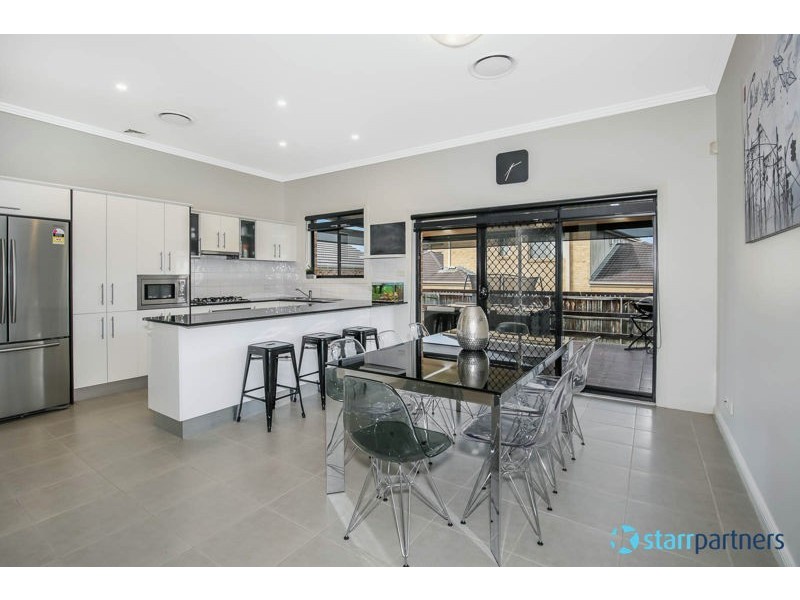 6 Skipton Way, Stanhope Gardens NSW 2768