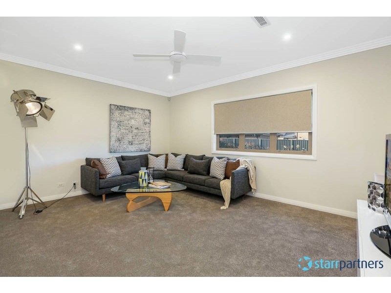 9 Regent Honeyeater Grove, Kellyville NSW 2155