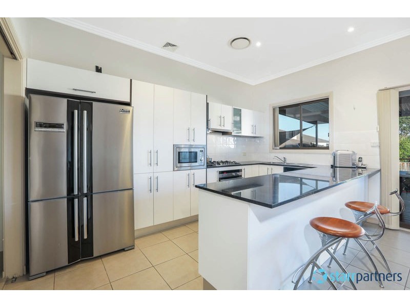 4 Skipton Way, Stanhope Gardens NSW 2768