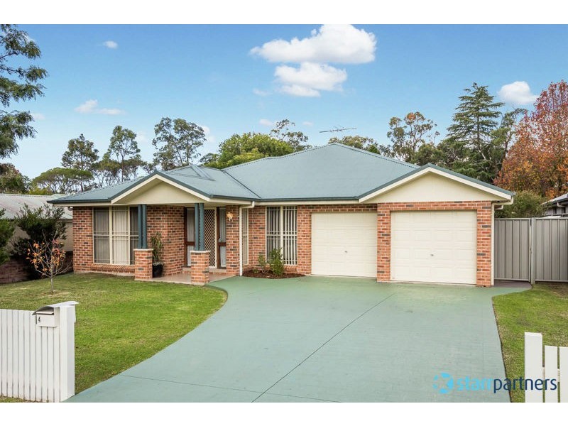 4 St Johns Road, Blaxland NSW 2774