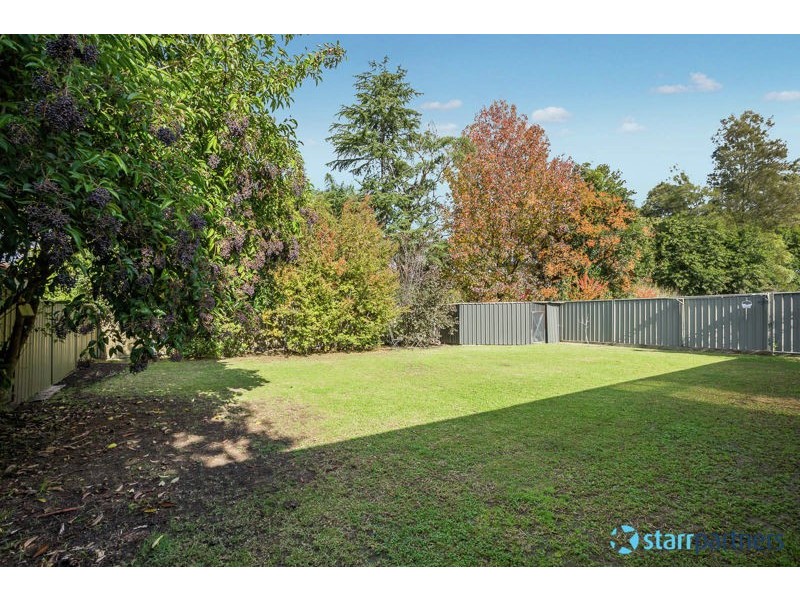 4 St Johns Road, Blaxland NSW 2774
