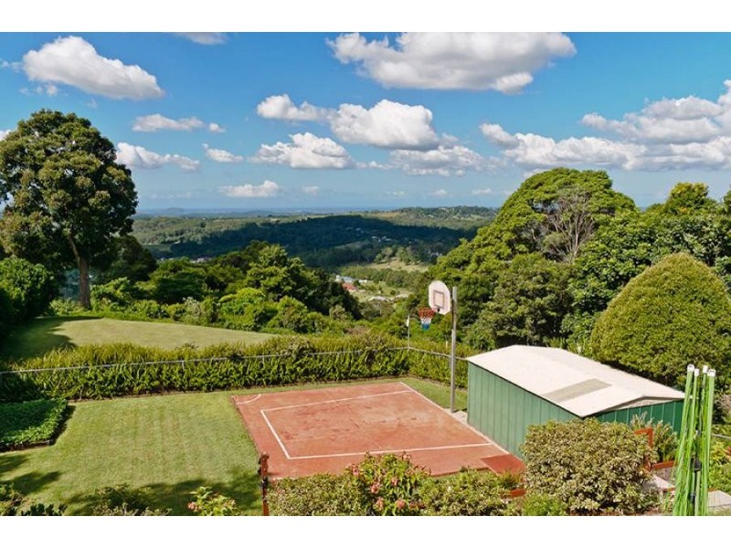 12 Crystal Street, Mapleton QLD 4560