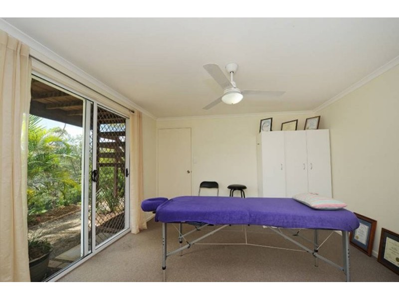 Rosemount QLD 4560