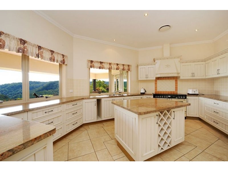 41 Manley Drive, Montville QLD 4560