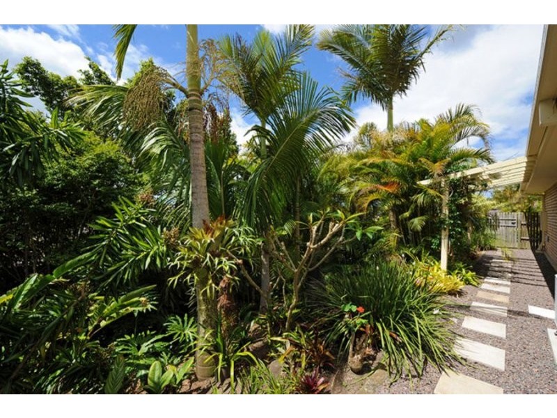 3 McKinnon Dr, Burnside QLD 4560