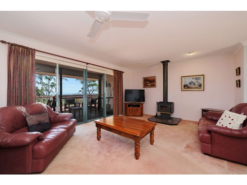 24 Crystal Street, Mapleton QLD 4560