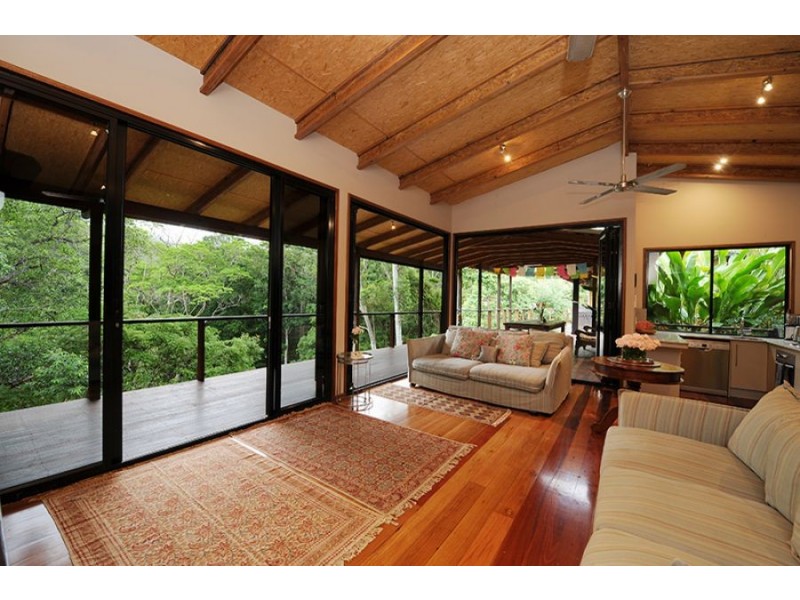 Diamond Valley QLD 4553