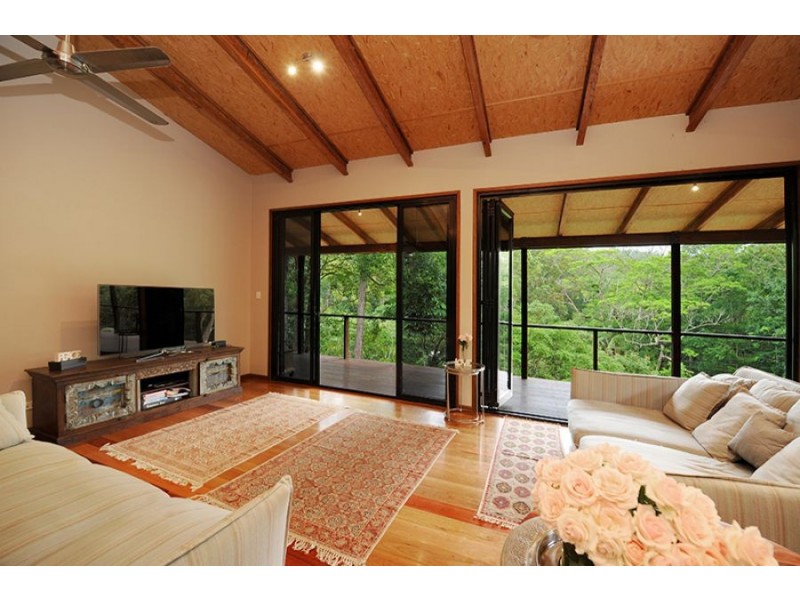 Diamond Valley QLD 4553