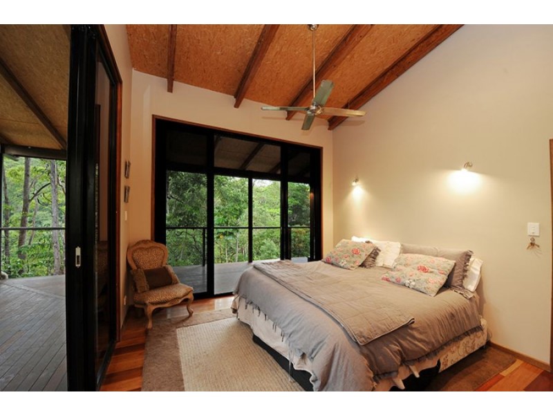 Diamond Valley QLD 4553