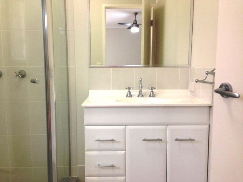 4 Cooee Crt, Coes Creek QLD 4560