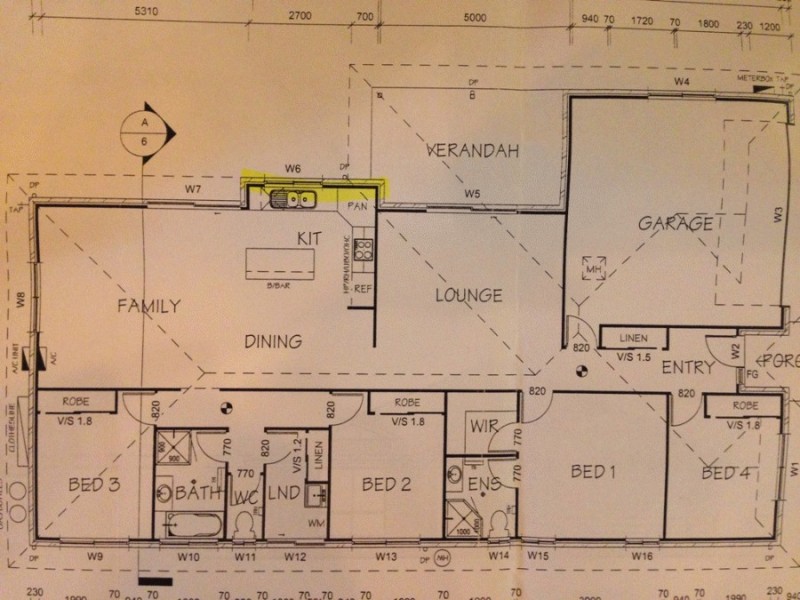 4 Cooee Crt, Coes Creek QLD 4560 Floorplan