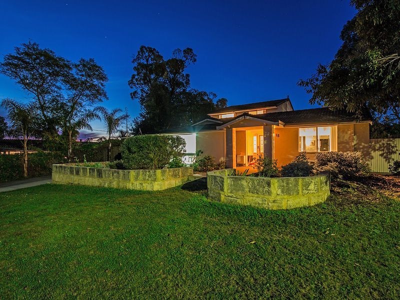 15 Clarkside Court, Wanneroo WA 6065