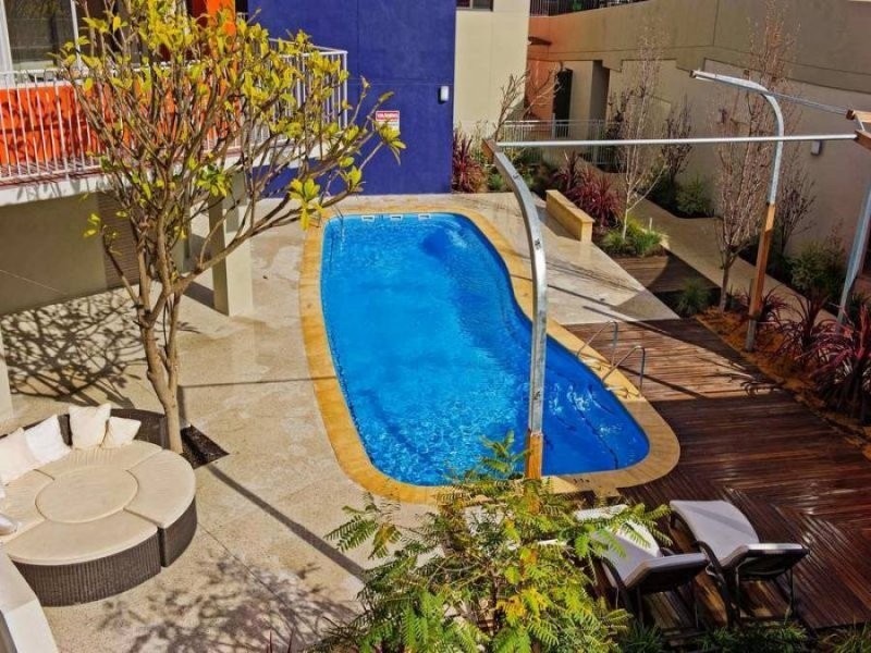 21/1 Walsh Loop, Joondalup WA 6027