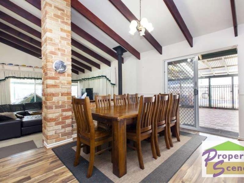 322 Cathedral Avenue, Brigadoon WA 6069