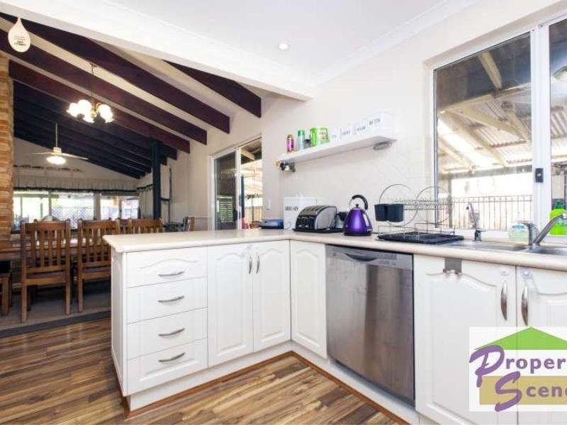 322 Cathedral Avenue, Brigadoon WA 6069