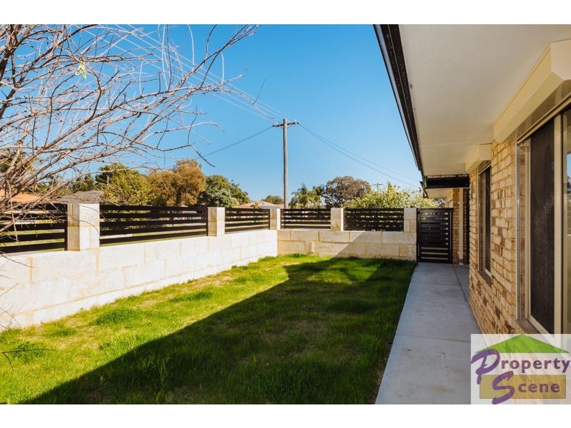 61 Greenfields Circle, Hocking WA 6065