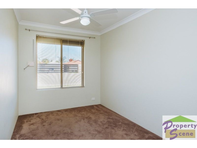 61 Greenfields Circle, Hocking WA 6065