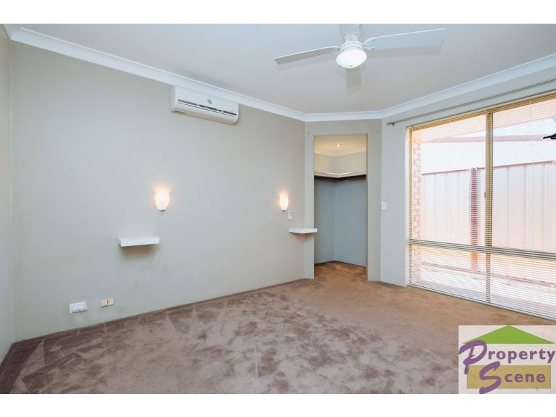 61 Greenfields Circle, Hocking WA 6065