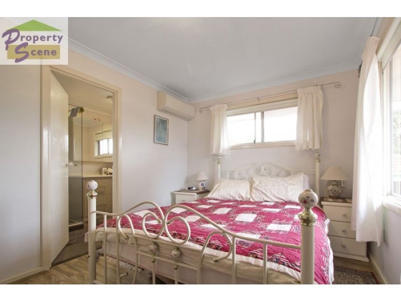 8 Clevedon Way, Karrinyup WA 6018