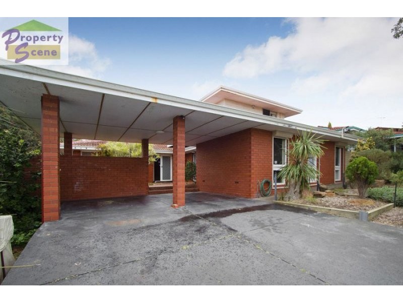 8 Clevedon Way, Karrinyup WA 6018