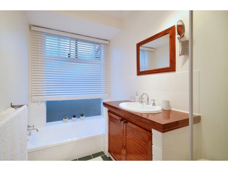 21 Yallambee Crescent, Wanneroo WA 6065