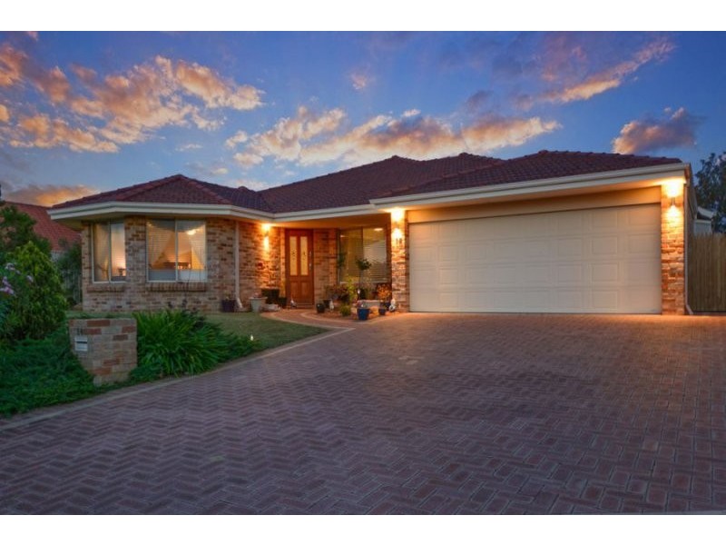 14 San Pedro Turn, Iluka WA 6028