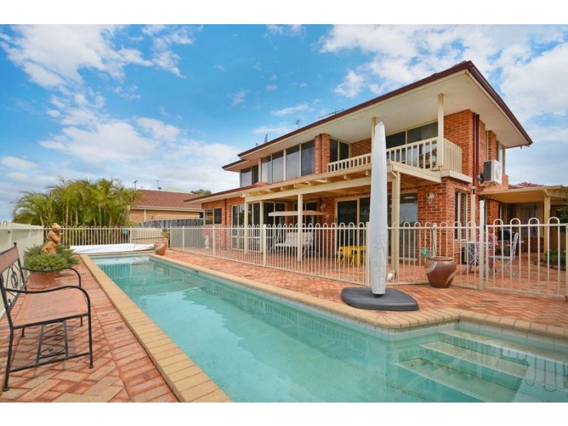 29 Canterbury Circle, Currambine WA 6028