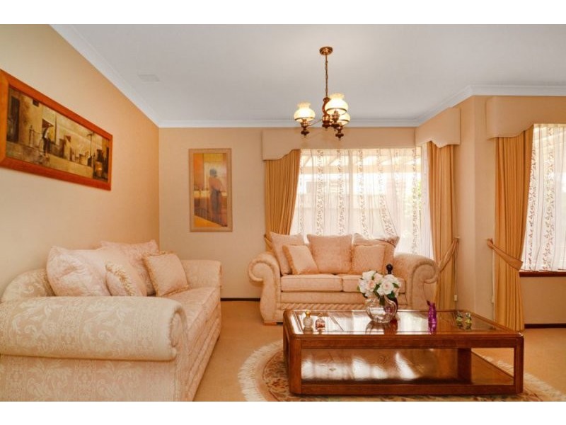 29 Canterbury Circle, Currambine WA 6028