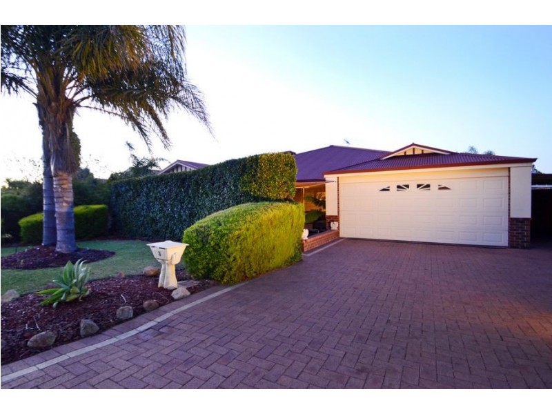 3 Merrang Circuit, Carramar WA 6031