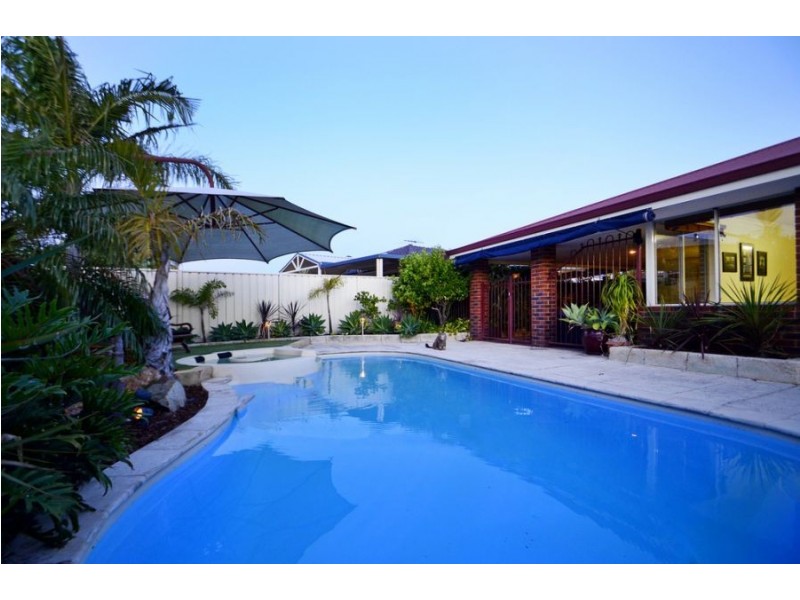 3 Merrang Circuit, Carramar WA 6031