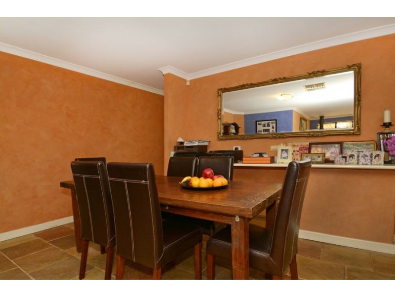 111 Balladong Loop, Carramar WA 6031