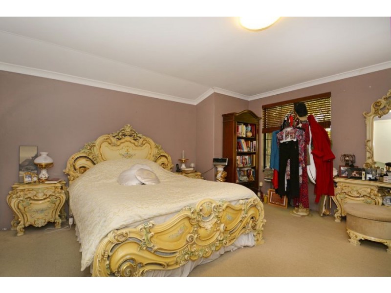111 Balladong Loop, Carramar WA 6031