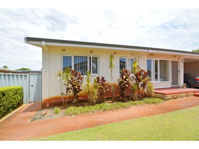 26d Buntine Way, Girrawheen WA 6064