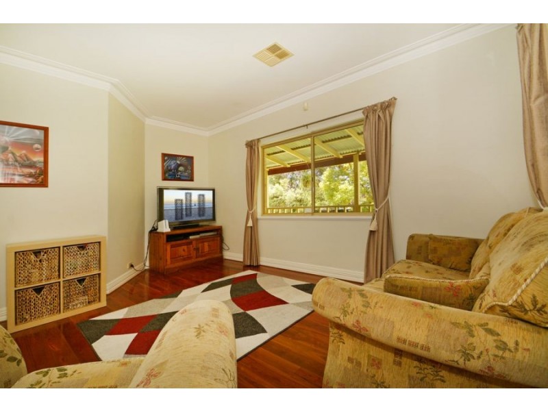 61 San Rosa Road, Wanneroo WA 6065