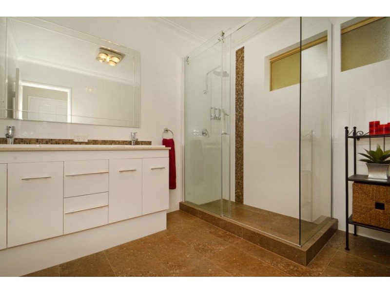 61 San Rosa Road, Wanneroo WA 6065