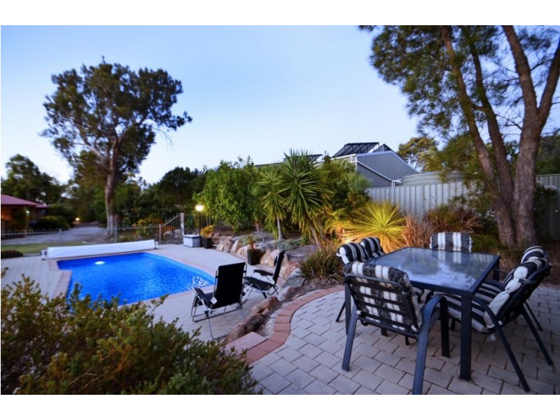 61 San Rosa Road, Wanneroo WA 6065