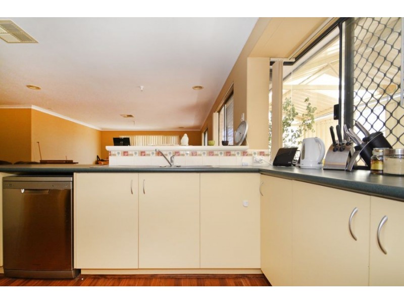 41 Stevens Road, Wanneroo WA 6065