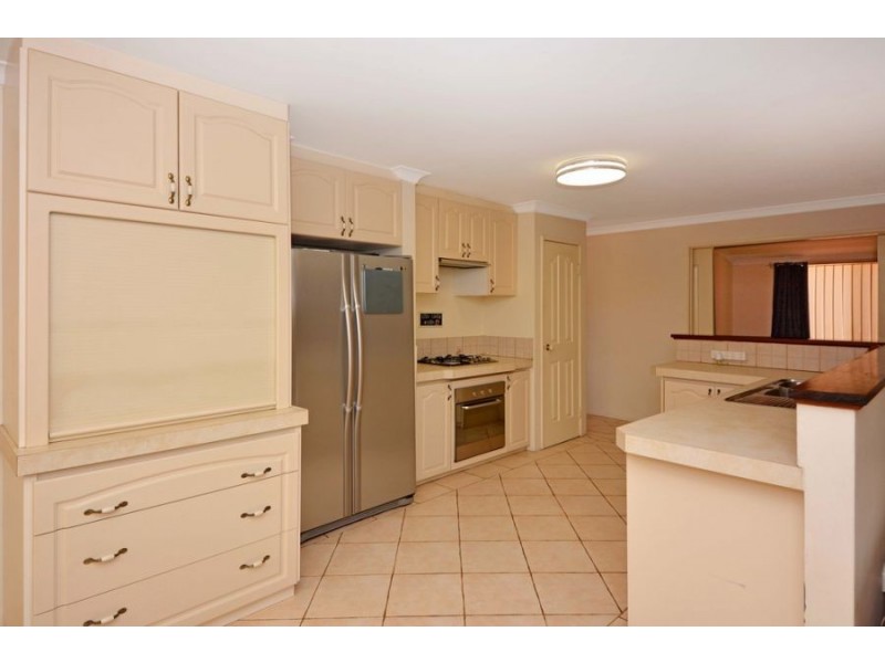 5 Griffiths Road, Sinagra WA 6065