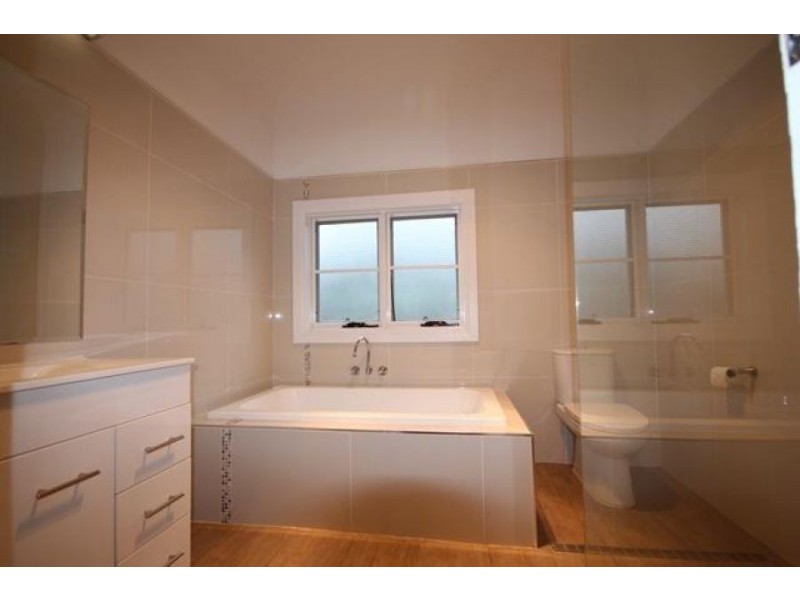 102 Main Street, Scone NSW 2337