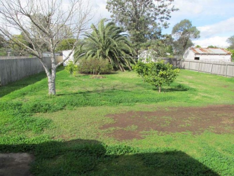 102 Main Street, Scone NSW 2337